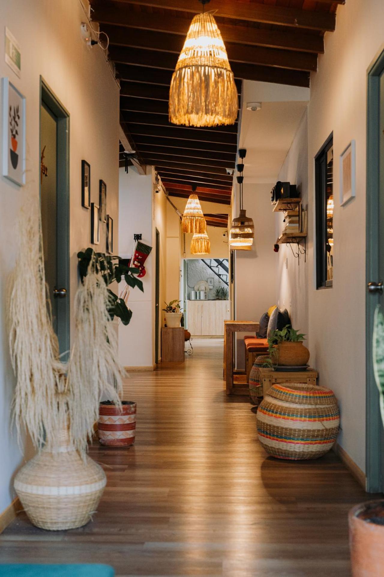 Luum Casa Hotel Manila 메딜린 외부 사진